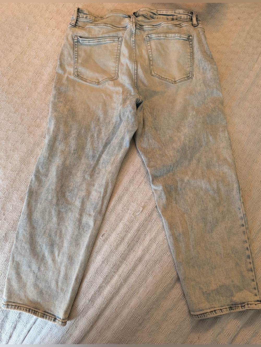 Ava & Viv Light Wash High-Rise Jeans - Pale Blue - Picture 4 of 7